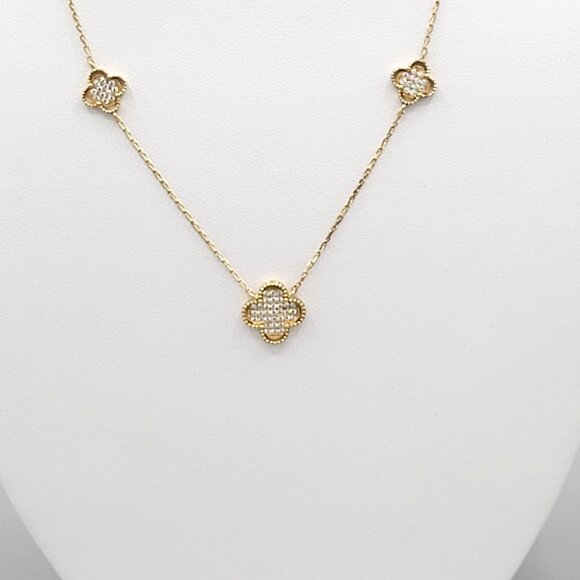 Alexa Tori Delicate Gold Over Sterling Silver Necklace Stationary Clover 18 inch - Picture 1 of 7